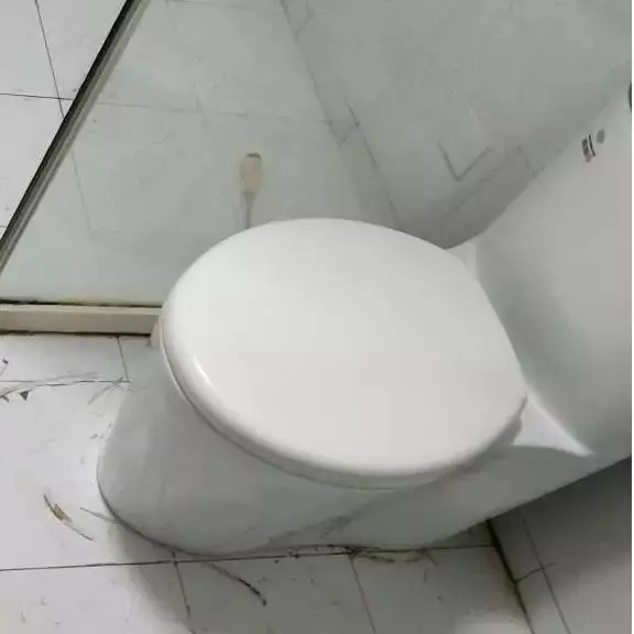 卫生间发生漏水怎么办？雨虹防水教你卫生间防水补漏方法